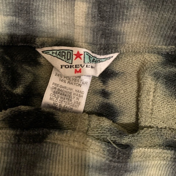 sweats - Picture 2 of 4